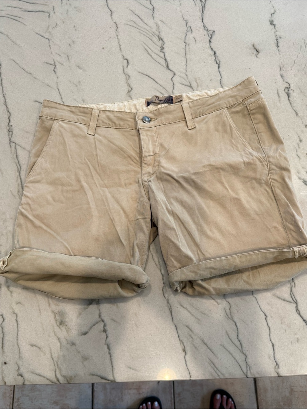 Paige Kenya Khaki Shorts Size 31 Cuffed Chino Shorts Lyocell & Cotton USA Made